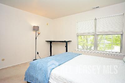 80 Oswestry Way Franklin Twsp NJ 08873