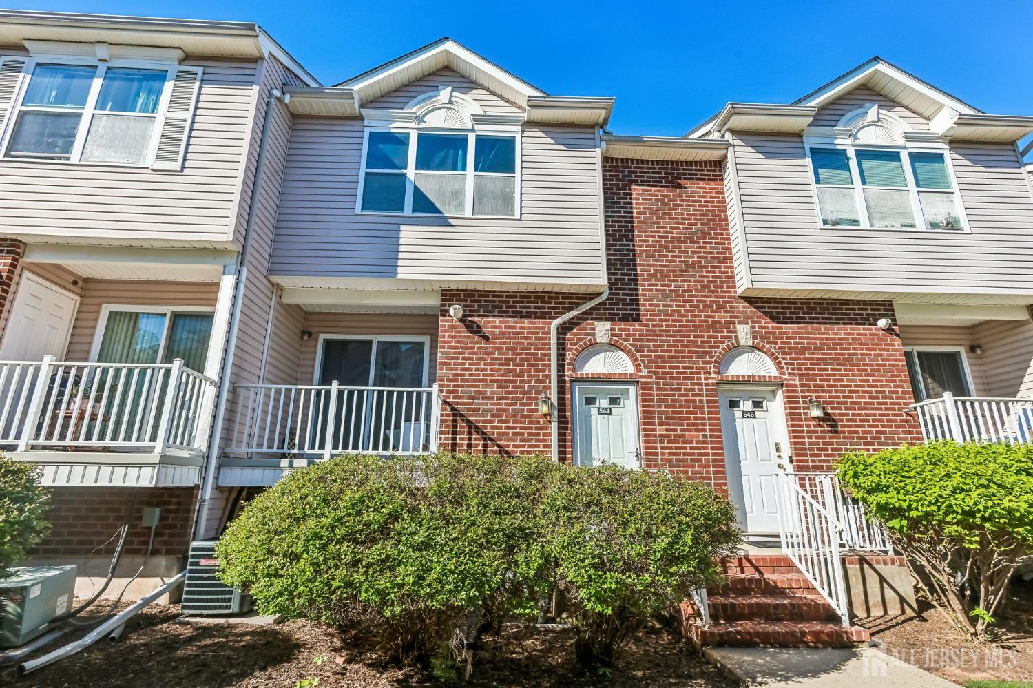 544 Great Beds Court Perth Amboy NJ 08861