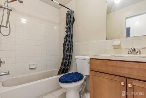 544 Great Beds Court Perth Amboy NJ 08861
