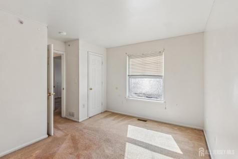 544 Great Beds Court Perth Amboy NJ 08861