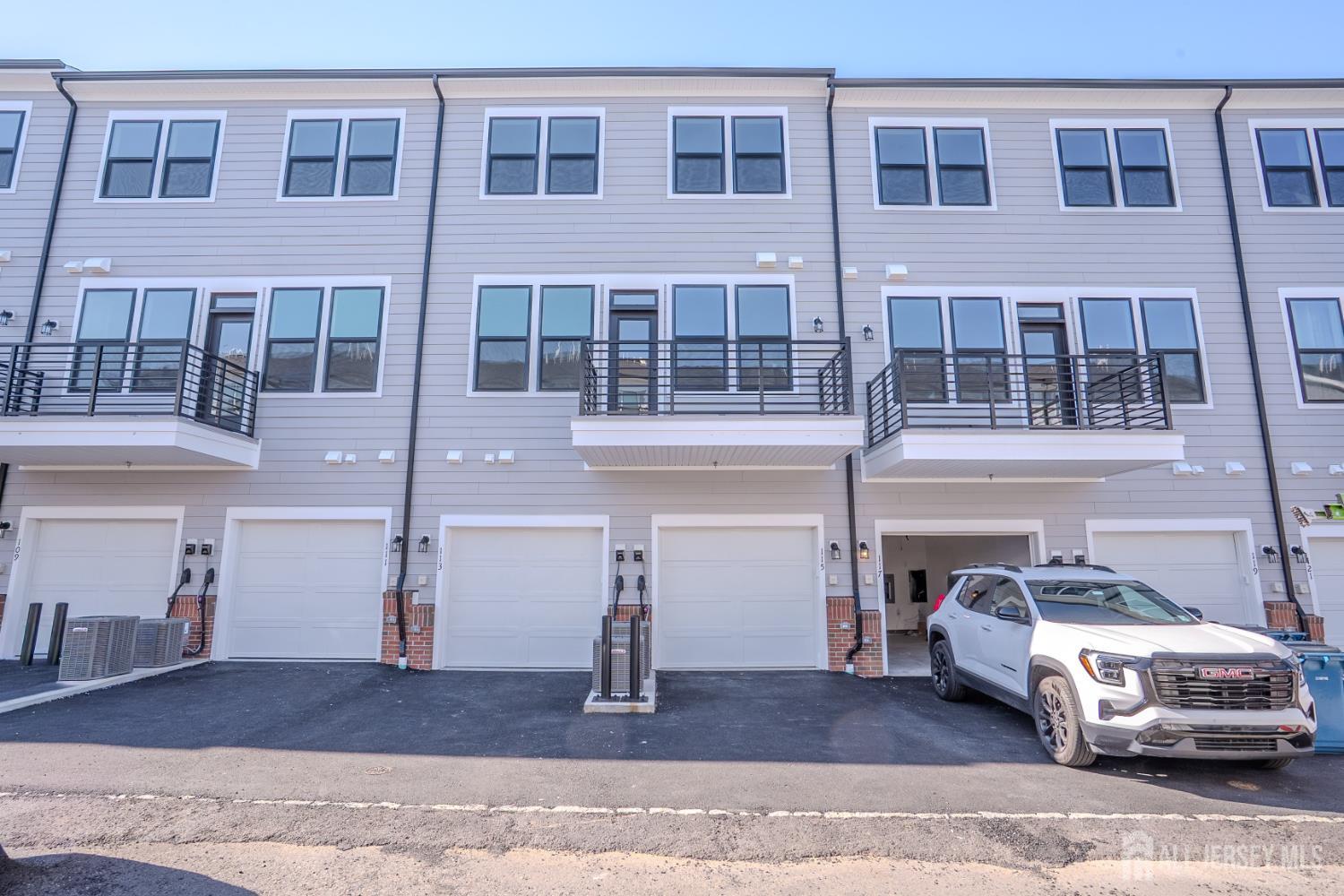 113 Jessie Place New Brunswick NJ 08901