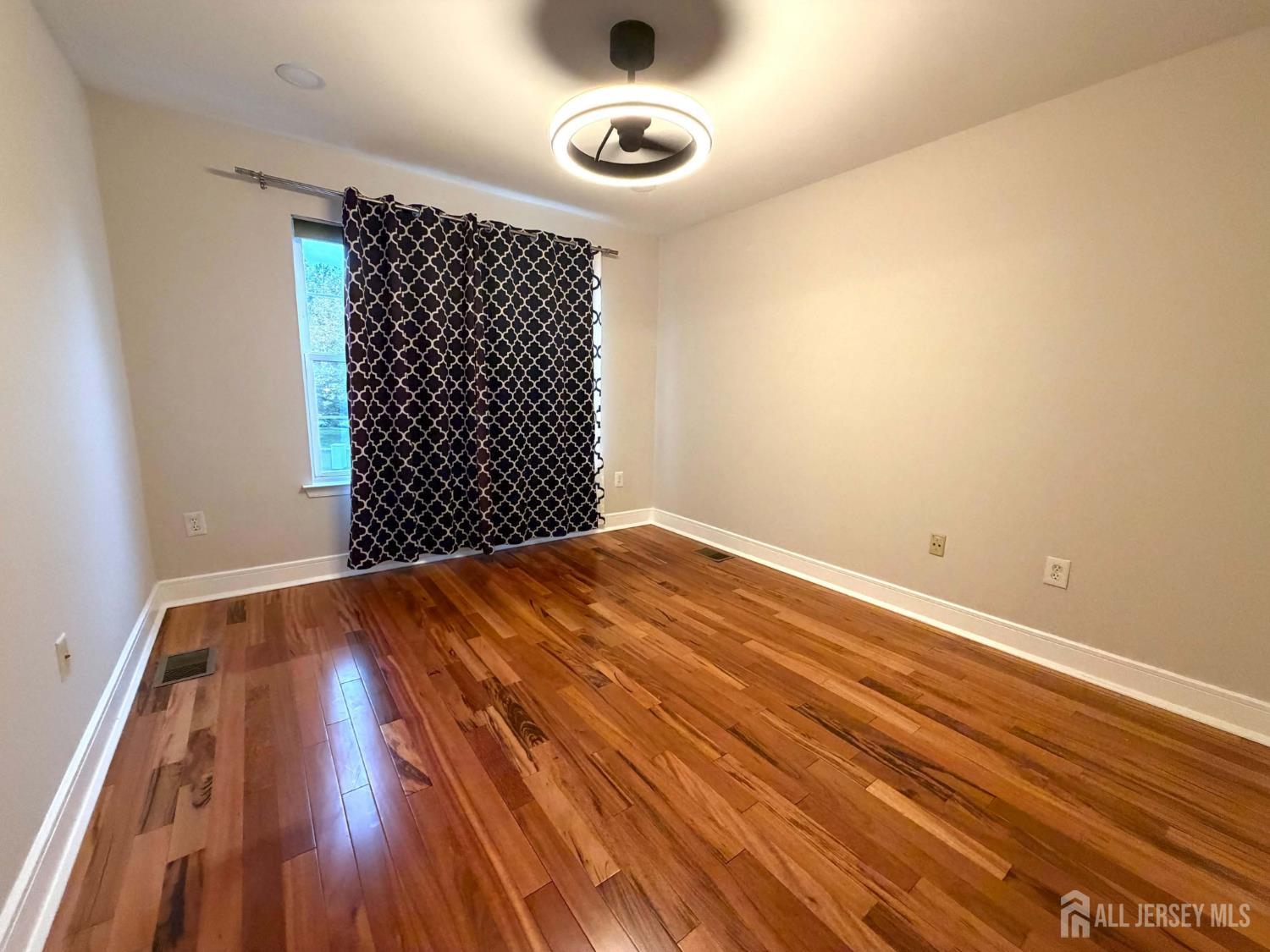 101 Park Knoll Drive South Brunswick NJ 08540