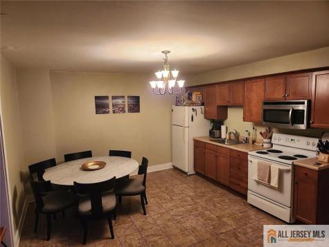 0-38-40 Brunswick Avenue Bloomsbury NJ 08804