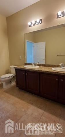 725 Timberlake Drive Ewing NJ 08618