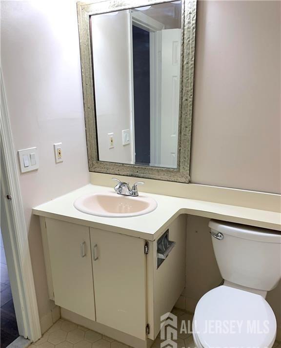 536 Manchester Court Piscataway NJ 08854