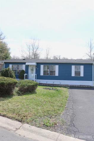 5 Fallow Drive Manalapan NJ 0776
