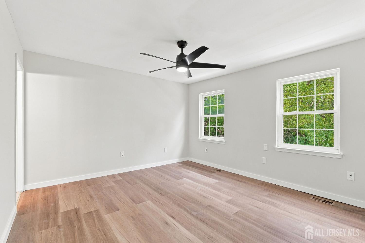 106 Wilshire Court Old Bridge NJ 08857