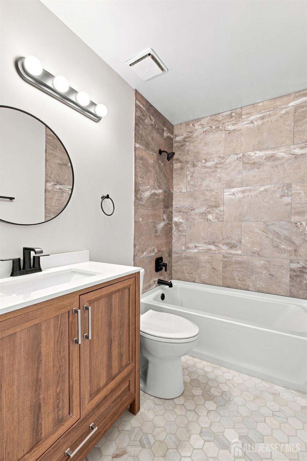 106 Wilshire Court Old Bridge NJ 08857