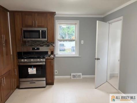 65 W Stearns Street Rahway NJ 07065