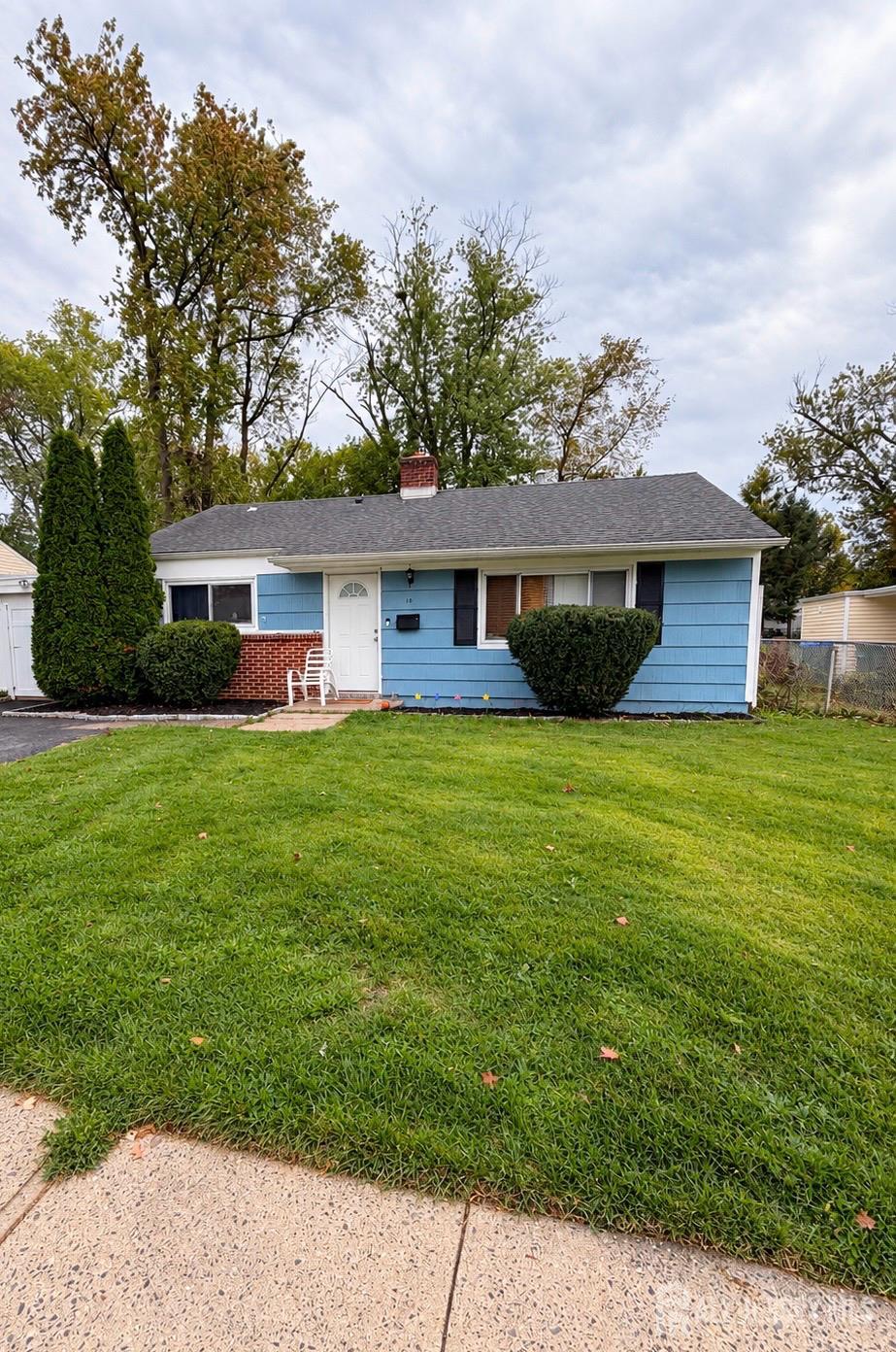 10 Comstock Road Edison NJ 08817