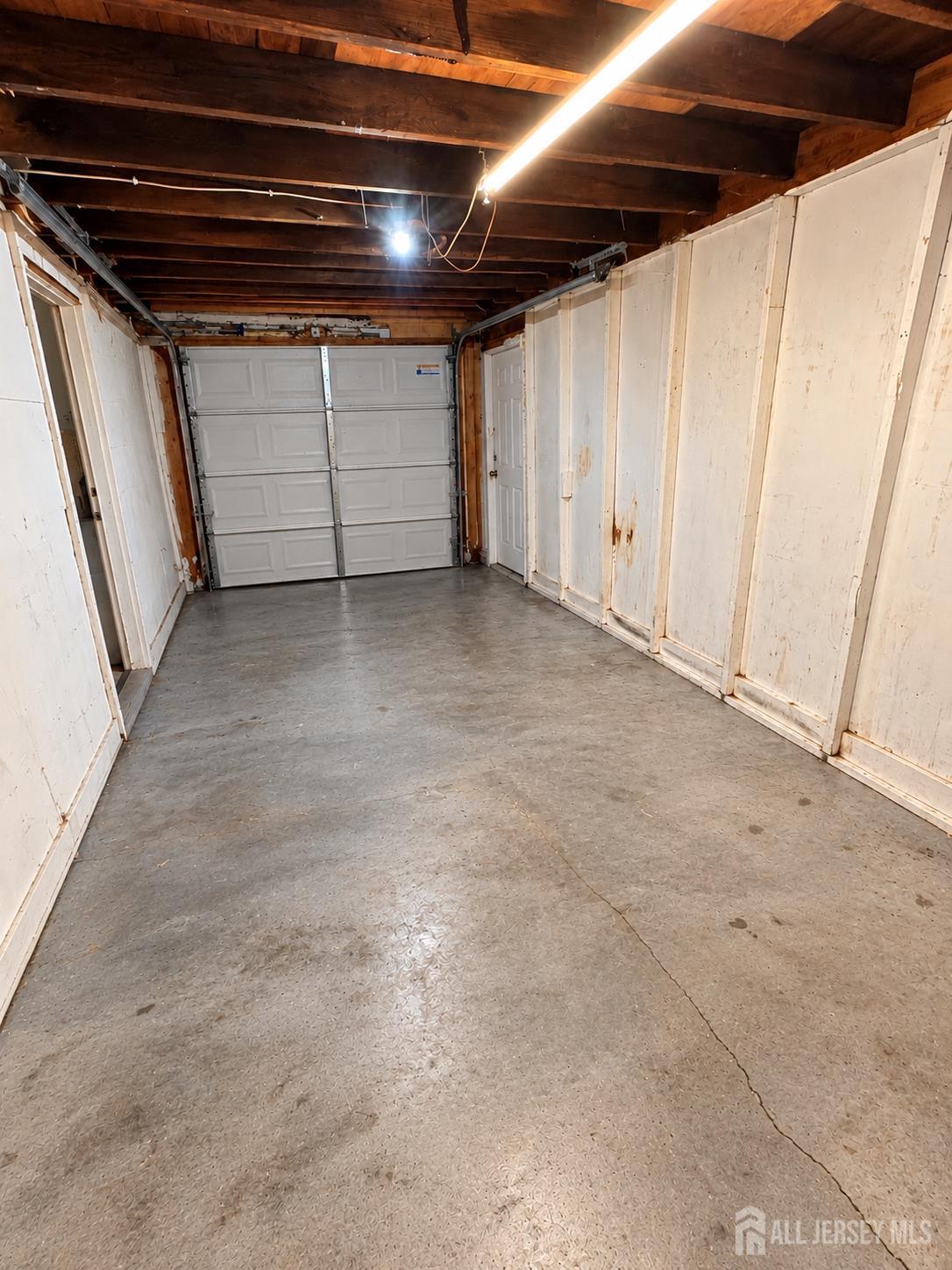 10 Comstock Road Edison NJ 08817