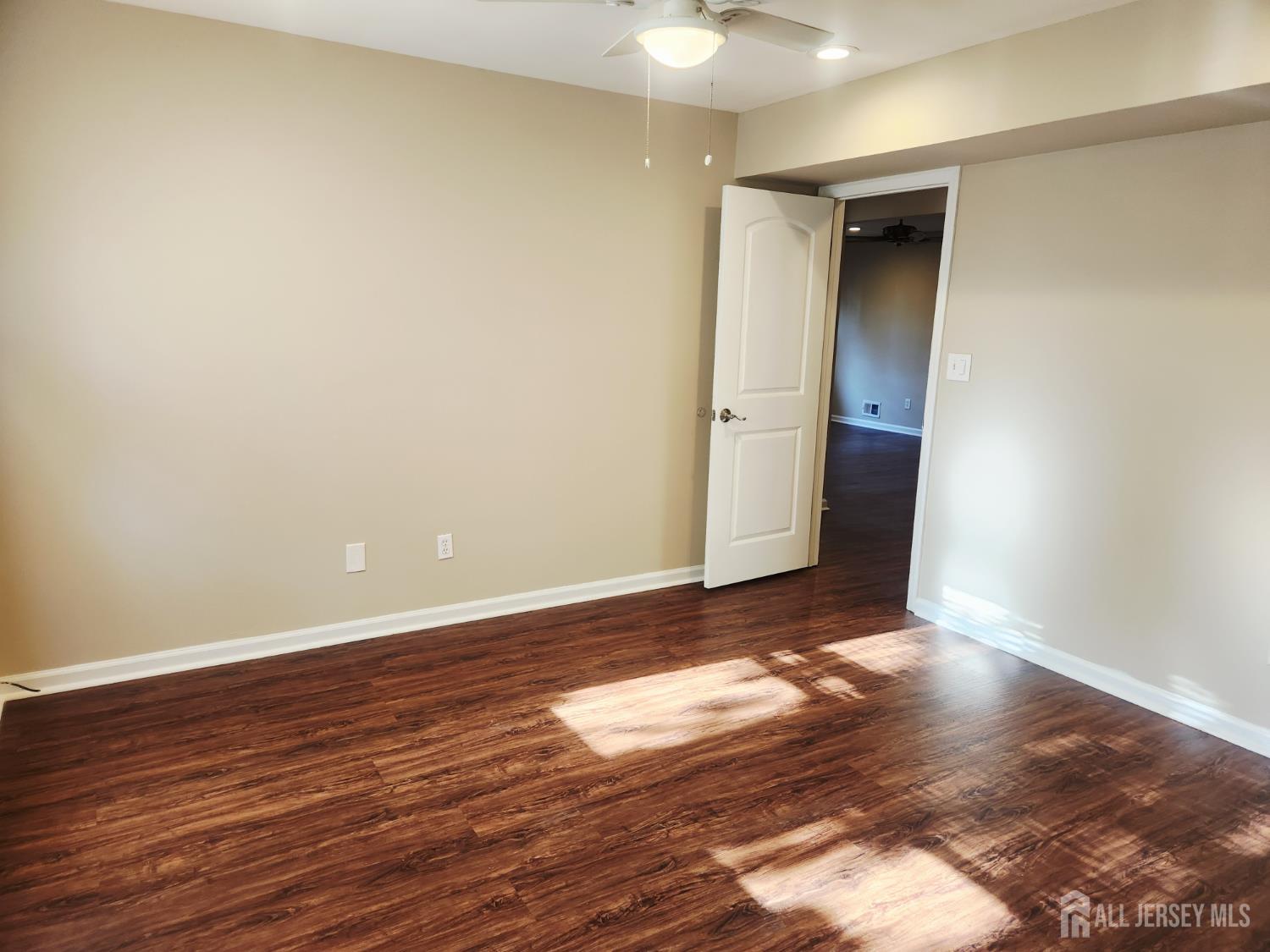 533 3rd Avenue North Brunswick NJ 08902