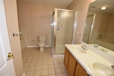 47 Jared Drive North Brunswick NJ 08902