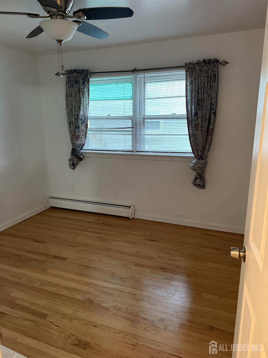 466 Teneyke Place Rahway NJ 07065