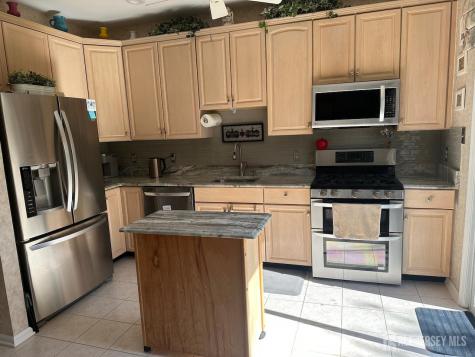 1304 Dahlia Circle South Brunswick NJ 08810