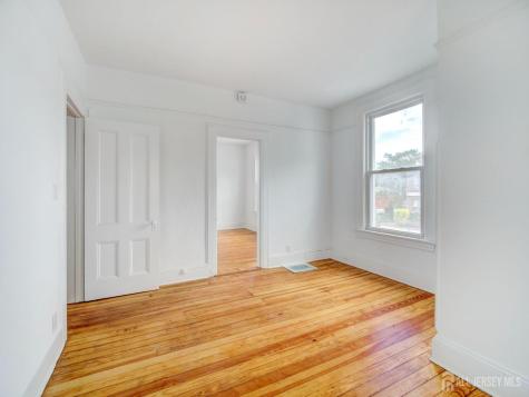 444 N Broad Street Elizabeth NJ 07208