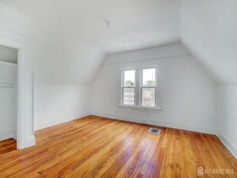 444 N Broad Street Elizabeth NJ 07208