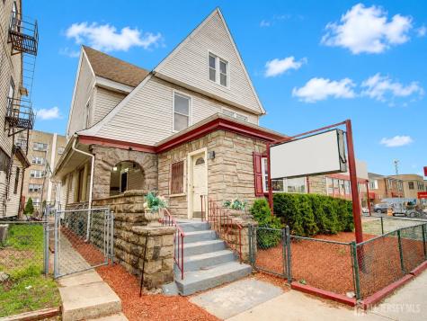 444 N Broad Street Elizabeth NJ 07208