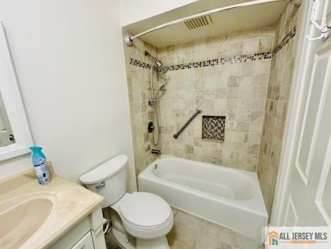 144 Beverly Hill Terrace Woodbridge Proper NJ 07095