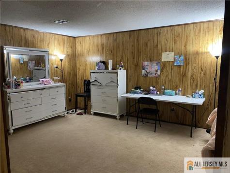 144 Beverly Hill Terrace Woodbridge Proper NJ 07095
