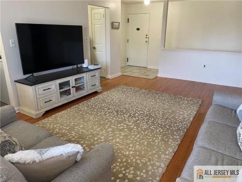 144 Beverly Hill Terrace Woodbridge Proper NJ 07095