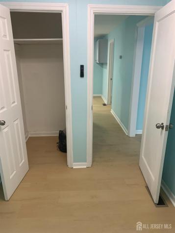 47 Holly Street Carteret NJ 07008