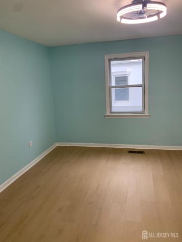 47 Holly Street Carteret NJ 07008