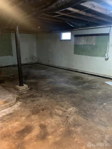 47 Holly Street Carteret NJ 07008