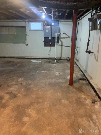 47 Holly Street Carteret NJ 07008