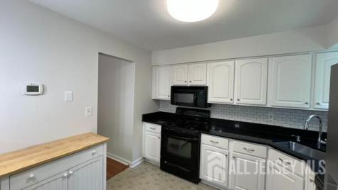 140 Wyndham Place Robbinsville NJ 08691