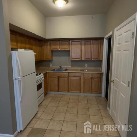 399 North Avenue Dunellen NJ 08812