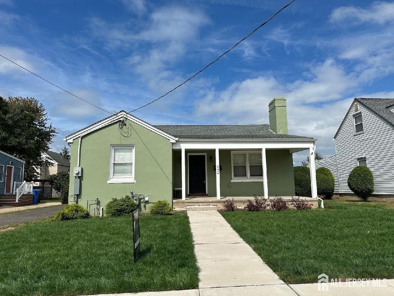 242 Grove Street Woodbridge Proper NJ 07095