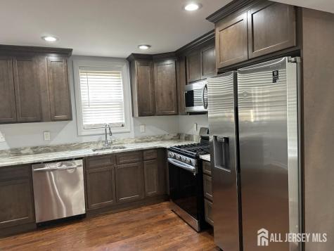 242 Grove Street Woodbridge Proper NJ 07095