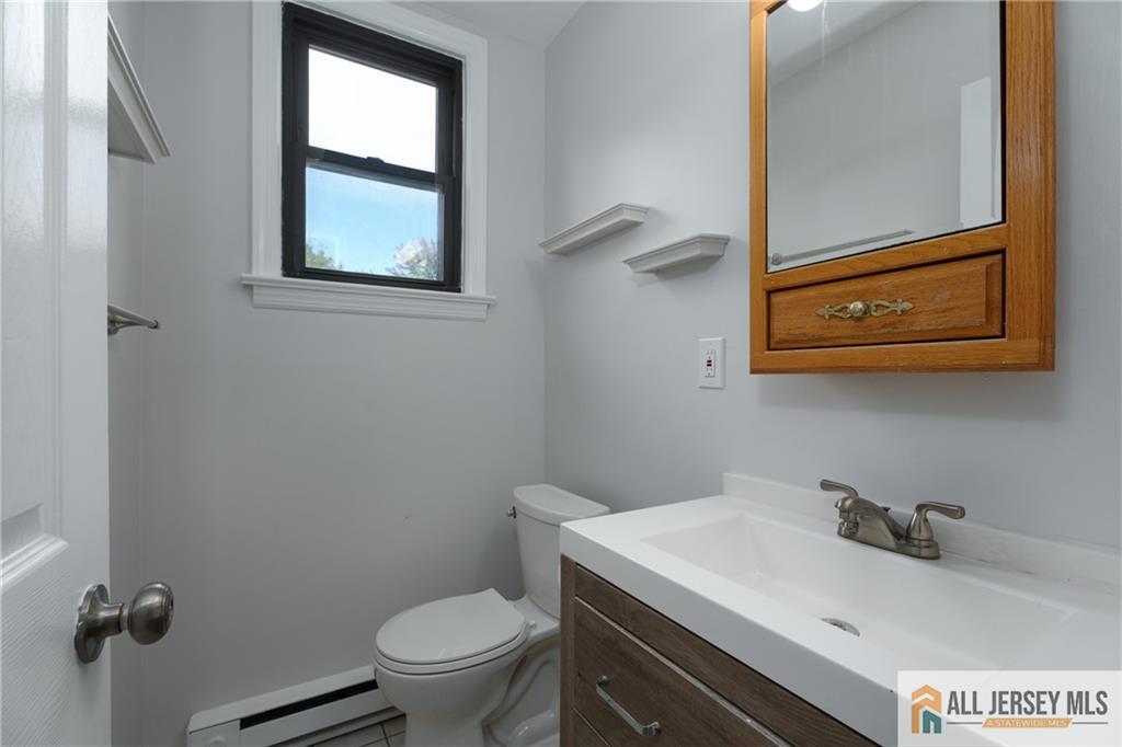 12 Fox Road Edison NJ 08817