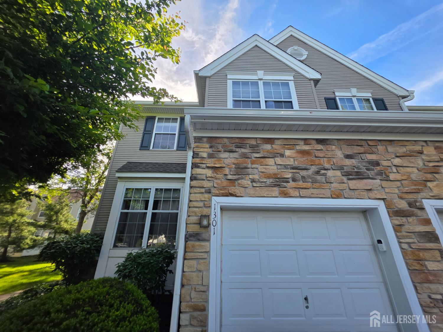 1301 Dahlia Circle South Brunswick NJ 08810
