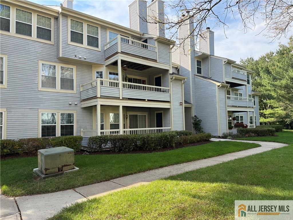 112 Lowell Court West Windsor NJ 08540