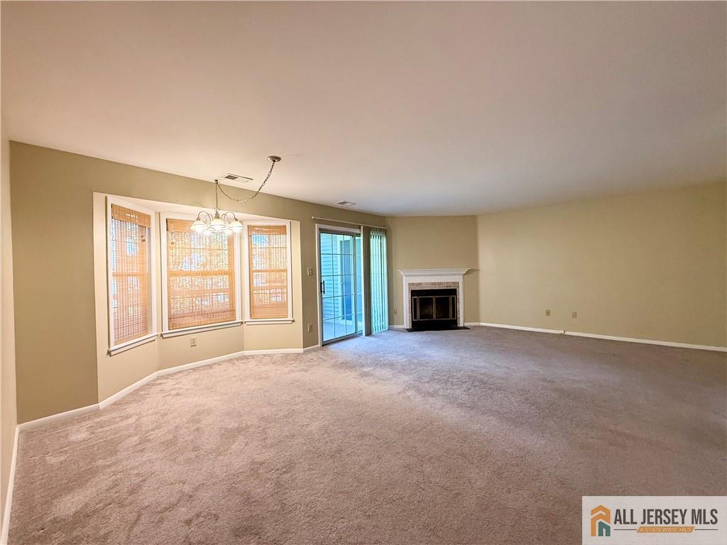 112 Lowell Court West Windsor NJ 08540