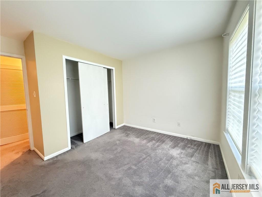112 Lowell Court West Windsor NJ 08540