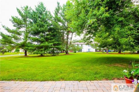 123 Pear Tree Lane Franklin NJ 08823