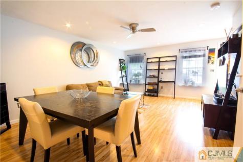 123 Pear Tree Lane Franklin NJ 08823