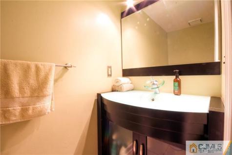 123 Pear Tree Lane Franklin NJ 08823