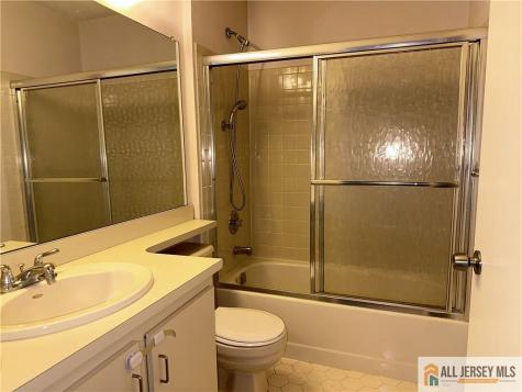 171 Lindsey Court Franklin NJ 08823