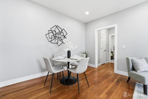212 Montgomery Street Highland Park NJ 08904