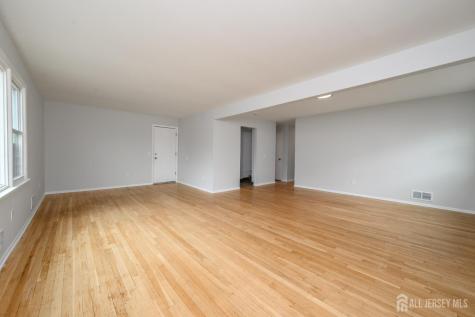 796 Inman Avenue Colonia NJ 07067