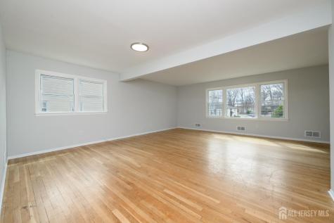 796 Inman Avenue Colonia NJ 07067
