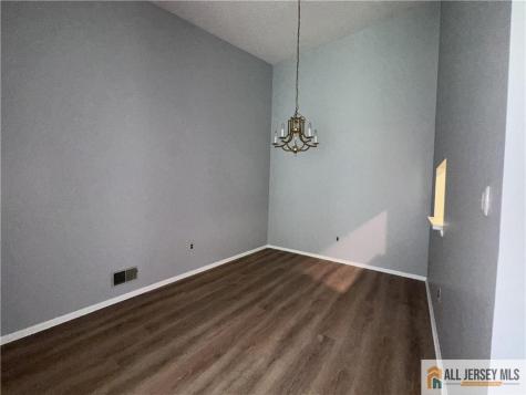 48 Crabapple Lane Franklin NJ 08823