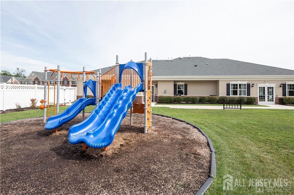 835 Liberty Court Piscataway NJ 08854