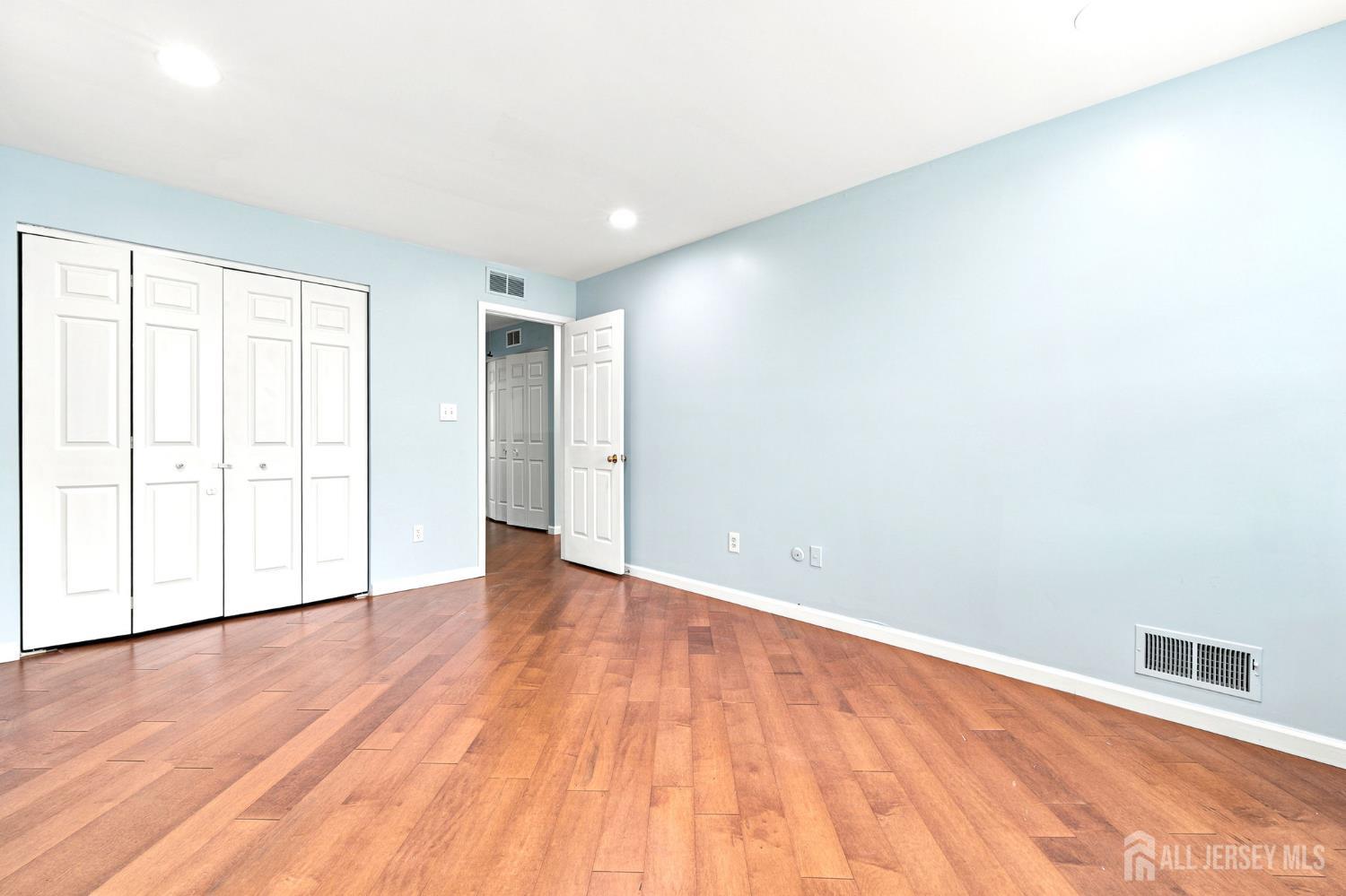 350 Greenfield Road Bridgewater NJ 08807