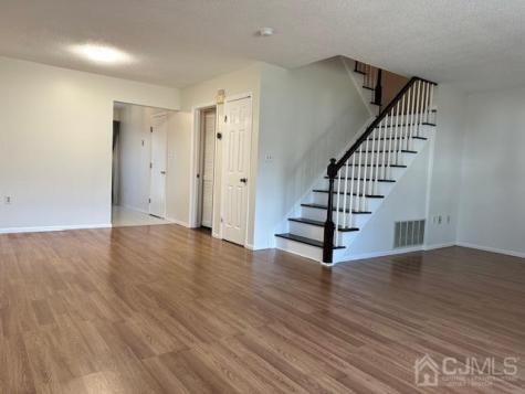 87 Sassafras Court North Brunswick NJ 08902