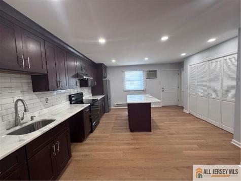 33 Mercer Street Carteret NJ 07008